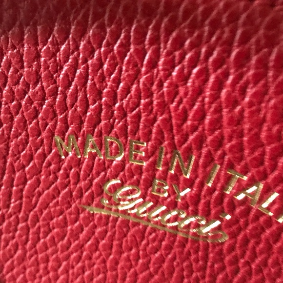 Handbag - Picture 2 of 2